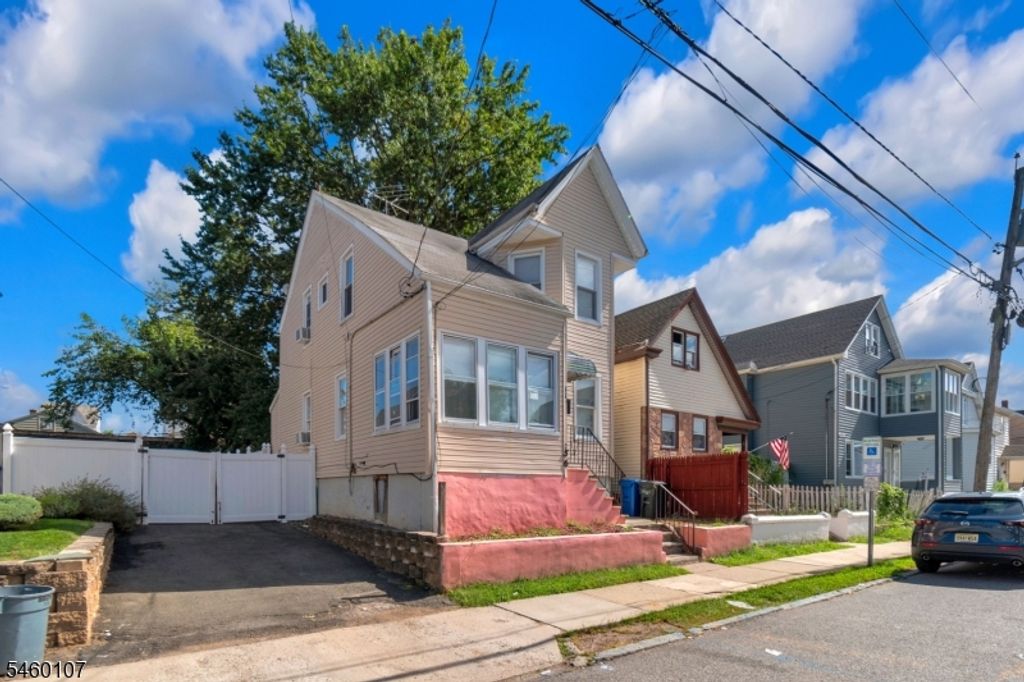 256 Edmund Ave, Paterson City, NJ 07502 — photo 2