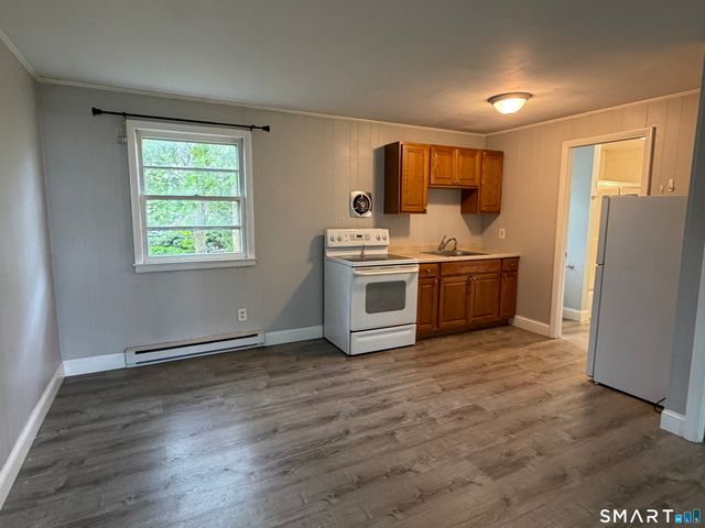 54 Monroe Street, Branford, CT 06405