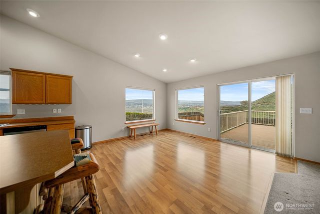 2095 Lasso Drive, Wenatchee, WA 98801