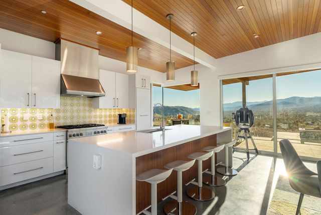 53145 Northridge Road, Morongo Valley, CA 92256