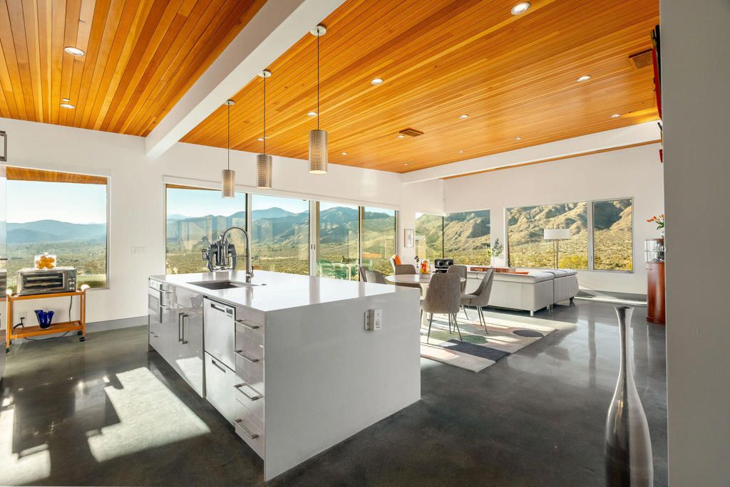 Image 11 of property listing at 53145 Northridge Road, Morongo Valley, CA 92256