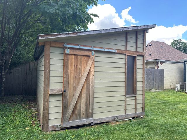 422 Johnson Avenue, Lexington, KY 40508