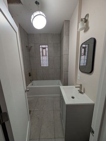 654 E 92nd Place, Chicago, IL 60619