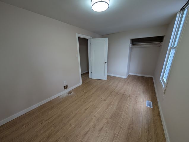 654 E 92nd Place, Chicago, IL 60619