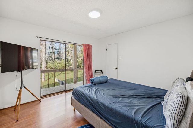 24617 Camwood Road, Huntsville, TX 77320