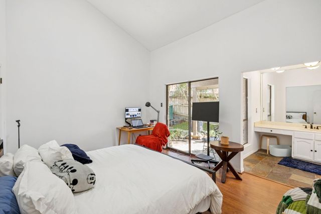 24617 Camwood Road, Huntsville, TX 77320