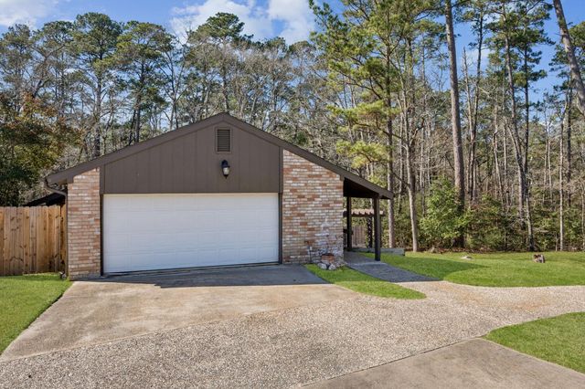 24617 Camwood Road, Huntsville, TX 77320