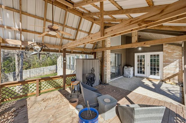 24617 Camwood Road, Huntsville, TX 77320