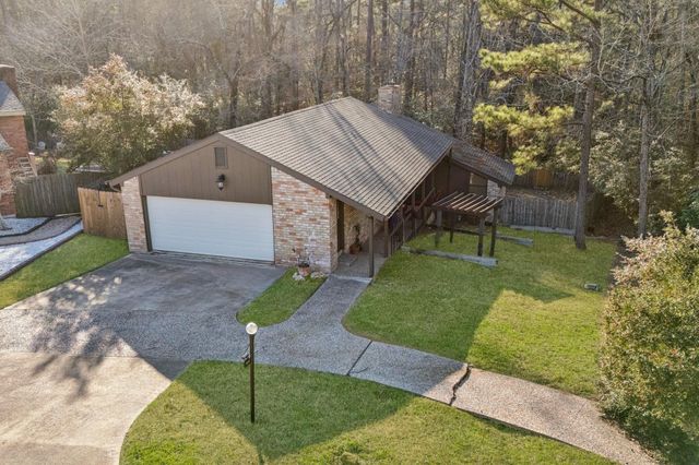 24617 Camwood Road, Huntsville, TX 77320