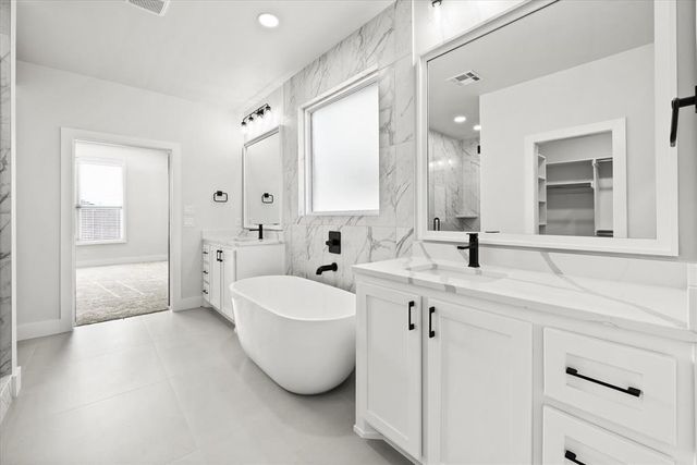 7120 NW 155th Street, Edmond, OK 73013