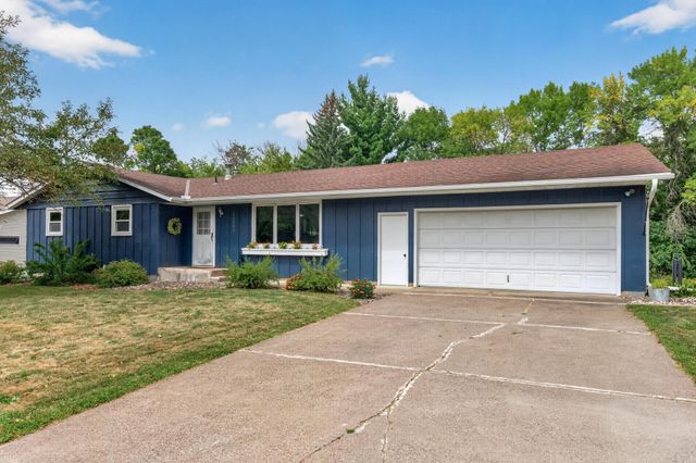 30880 Belair Drive, Lindstrom, MN 55045