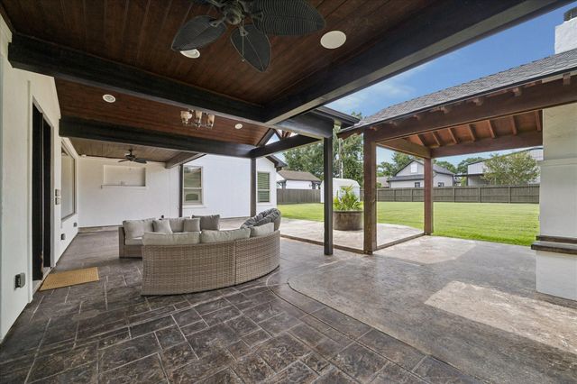 20994 Briar Cove Circle, Porter, TX 77365
