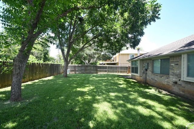 2303 Old Dixie Drive, Richmond, TX 77406