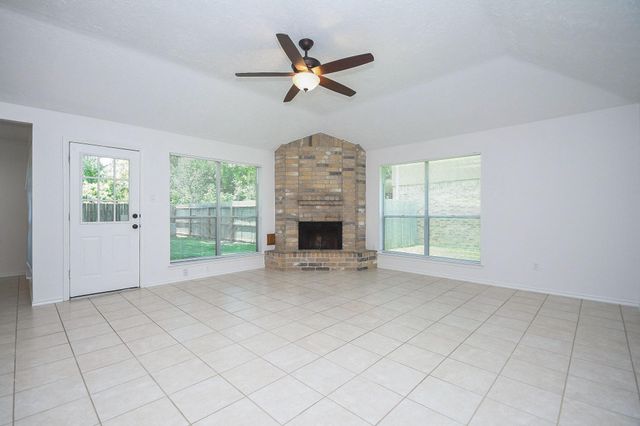 2303 Old Dixie Drive, Richmond, TX 77406