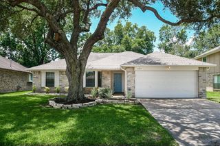 2303 Old Dixie Drive, Richmond, TX 77406
