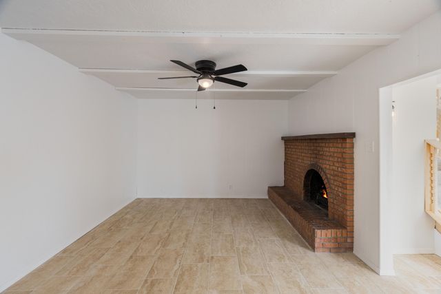 4310 Nicole Court SW, Albuquerque, NM 87105