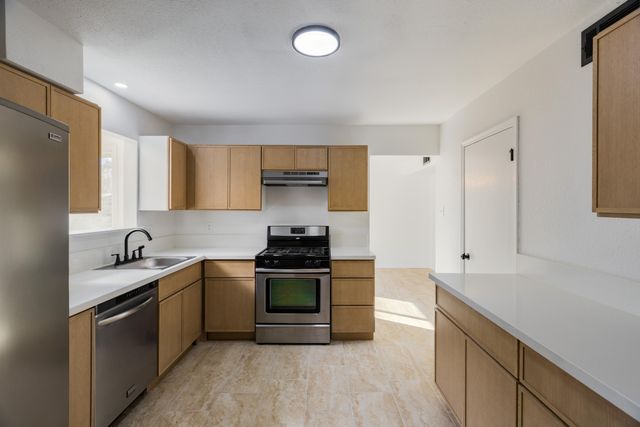 4310 Nicole Court SW, Albuquerque, NM 87105