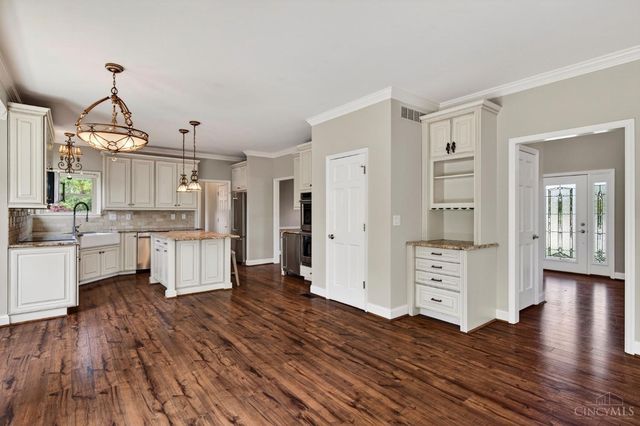 5237 Traverse Court, West Chester, OH 45069