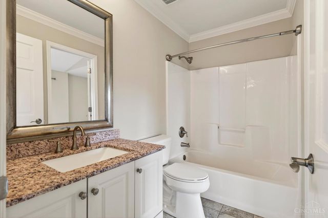 5237 Traverse Court, West Chester, OH 45069
