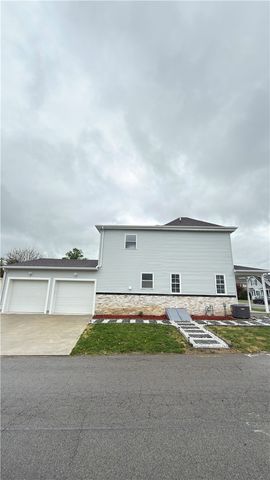 898 Speyer Ave, Monaca, PA 15061