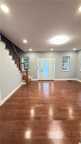 898 Speyer Ave, Monaca, PA 15061