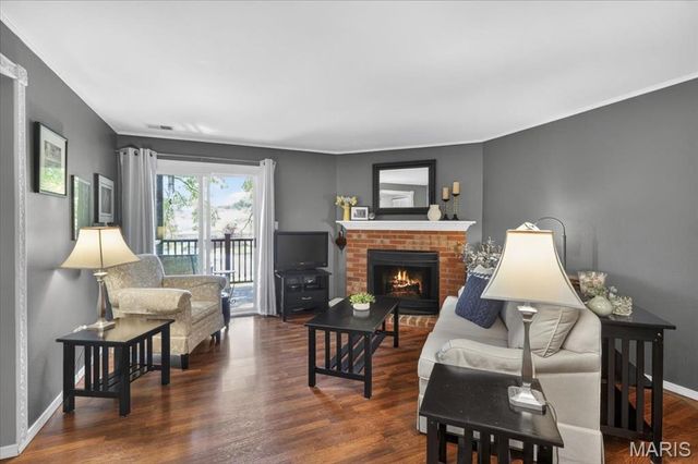 1356 Holgate Drive G3, Ballwin, MO 63021