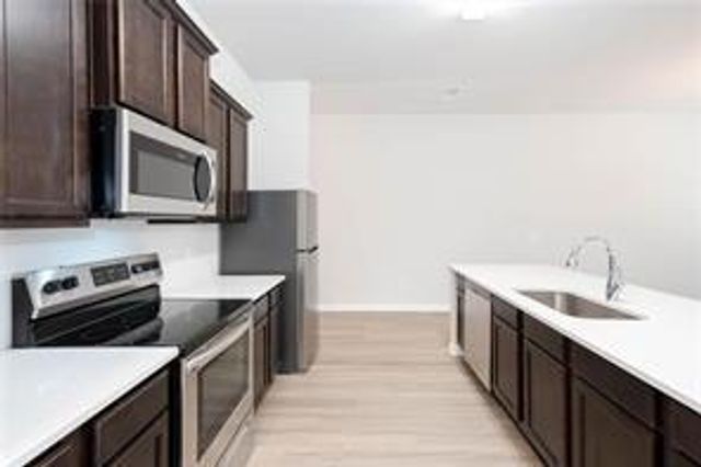 625 Everett Lane, Woodstock, GA 30188