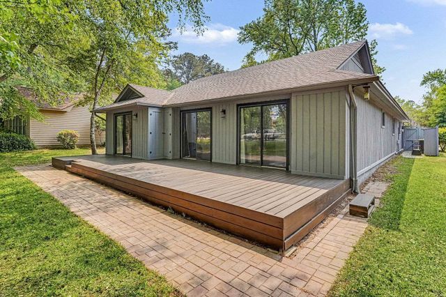 103 Hickory Dr., Conway, SC 29526