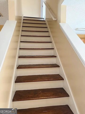 1202 Pinedale Circle NW, Conyers, GA 30012