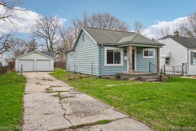 19136 Florian Street, Roseville, MI 48066