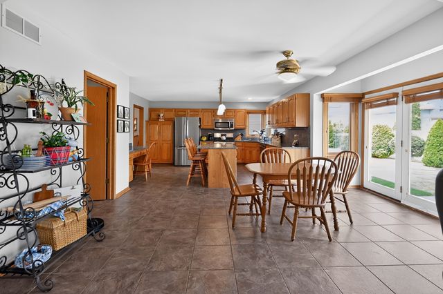 10841 Long Avenue, Oak Lawn, IL 60453