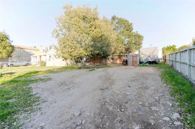 10434 Irma Avenue, Tujunga, CA 91042