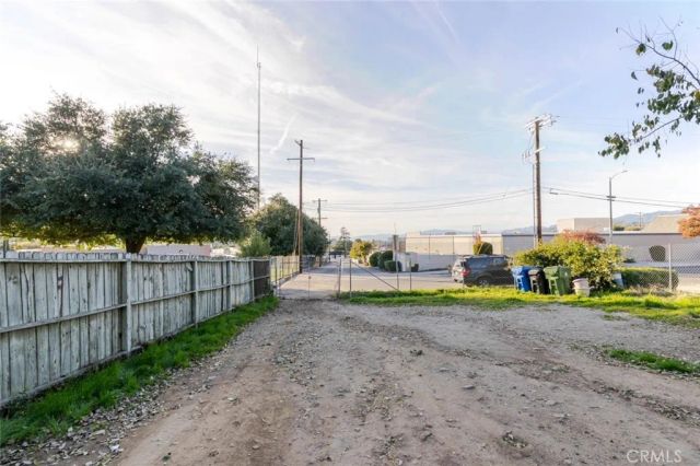 10434 Irma Avenue, Tujunga, CA 91042