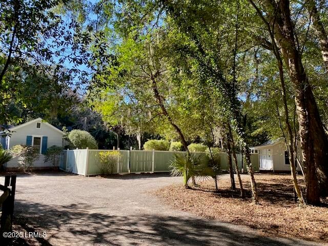 2301 Hermitage Road, Beaufort, SC 29902