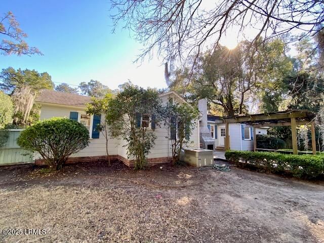 2301 Hermitage Road, Beaufort, SC 29902