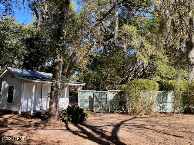 2301 Hermitage Road, Beaufort, SC 29902
