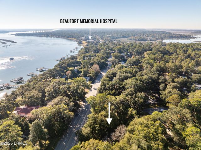 2301 Hermitage Road, Beaufort, SC 29902