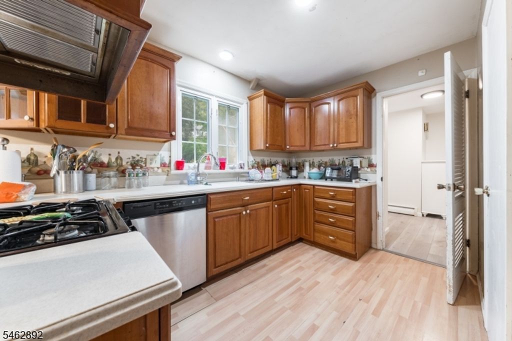 119 Division Ave, New Providence Boro, NJ 07901 — photo 3