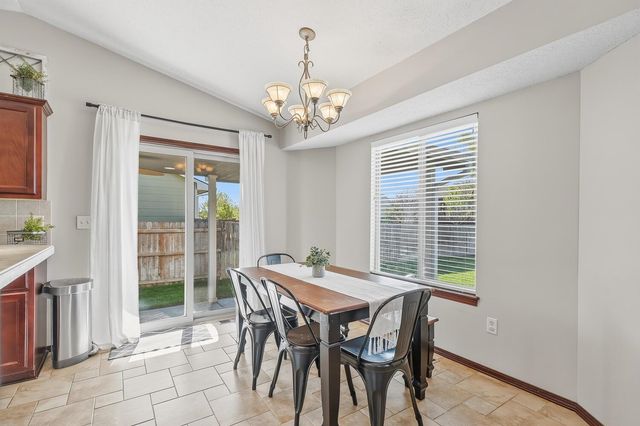 2637 E Keys Ct, Derby, KS 67037