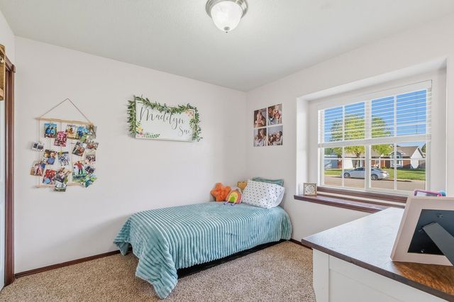 2637 E Keys Ct, Derby, KS 67037