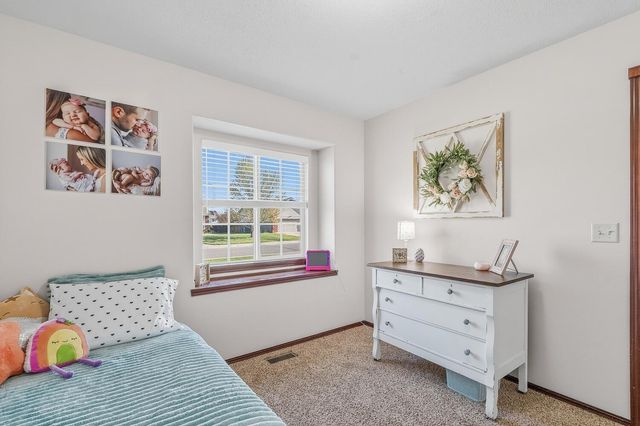 2637 E Keys Ct, Derby, KS 67037