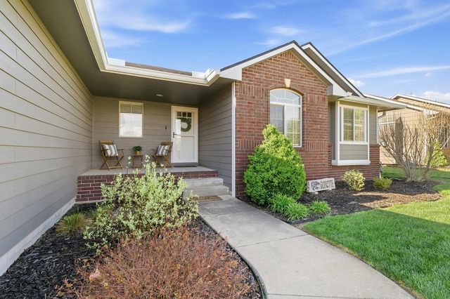2637 E Keys Ct, Derby, KS 67037