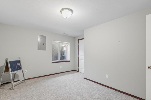 2637 E Keys Ct, Derby, KS 67037