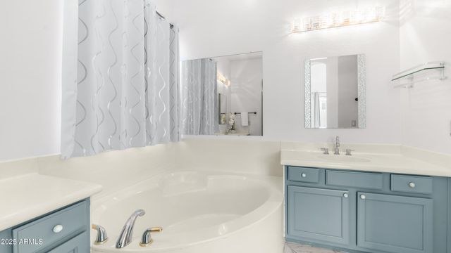 757 W CAROB Way, Chandler, AZ 85248