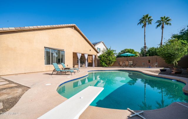 757 W CAROB Way, Chandler, AZ 85248