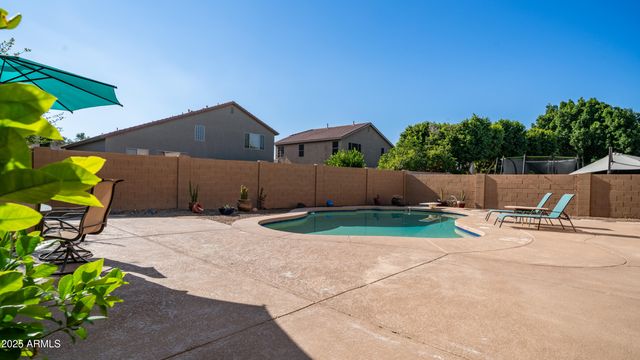 757 W CAROB Way, Chandler, AZ 85248