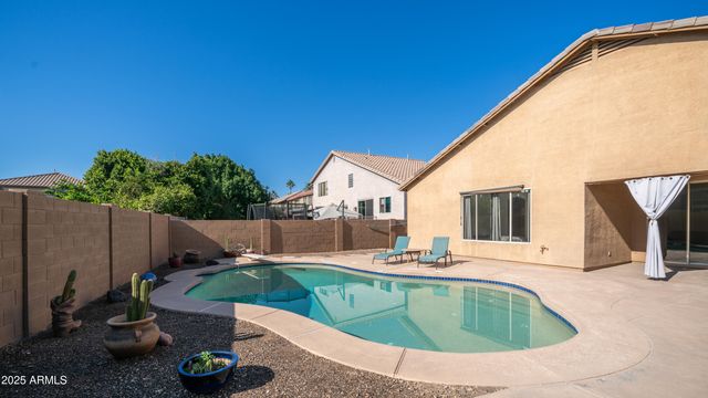 757 W CAROB Way, Chandler, AZ 85248