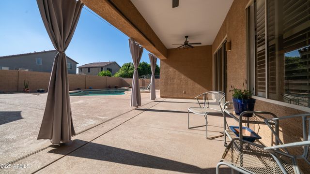 757 W CAROB Way, Chandler, AZ 85248