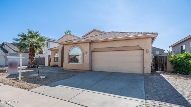 757 W CAROB Way, Chandler, AZ 85248