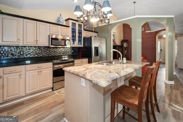 115 Courtyard Lane, Newnan, GA 30265